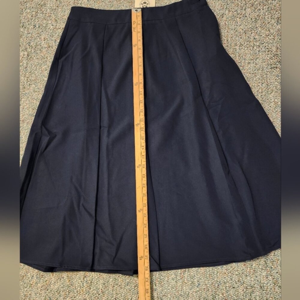 Navy Blue Pleated Midi Skirt Size M - Picture 6 of 7